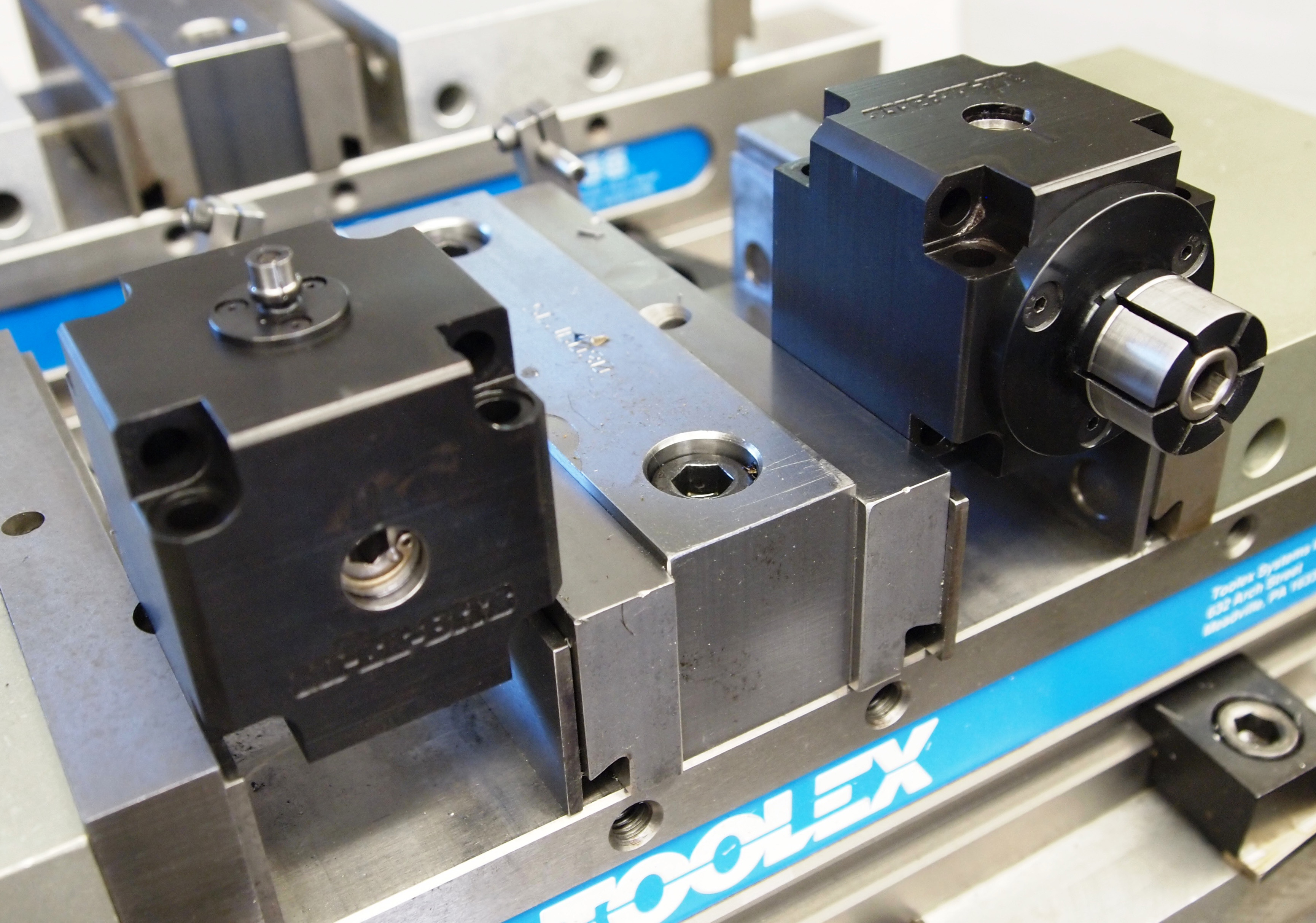 Manual Actuator MiteeBite Products LLC.